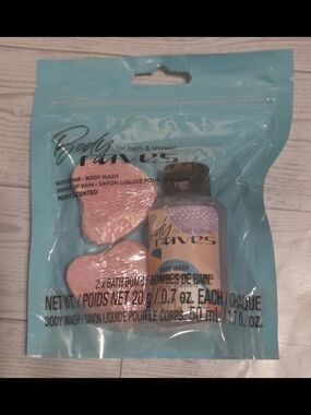 Body Raves Women's Peony Scented Pink Bath Bomb & Body Wash Set